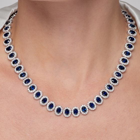 Oval Saphire Diamond Halo Necklace